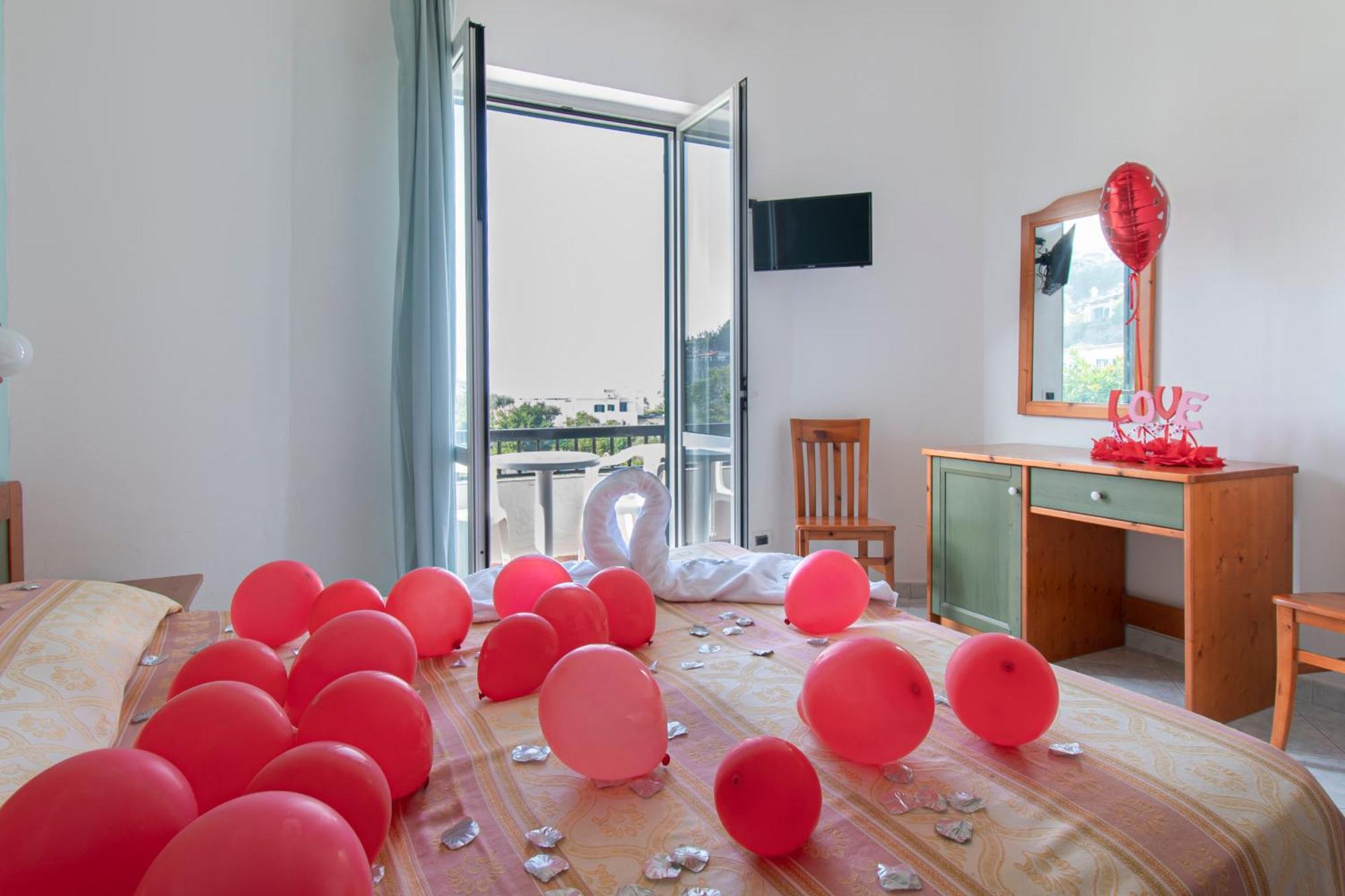 Victoria Park Resort อีสเกีย ภายนอก รูปภาพ
