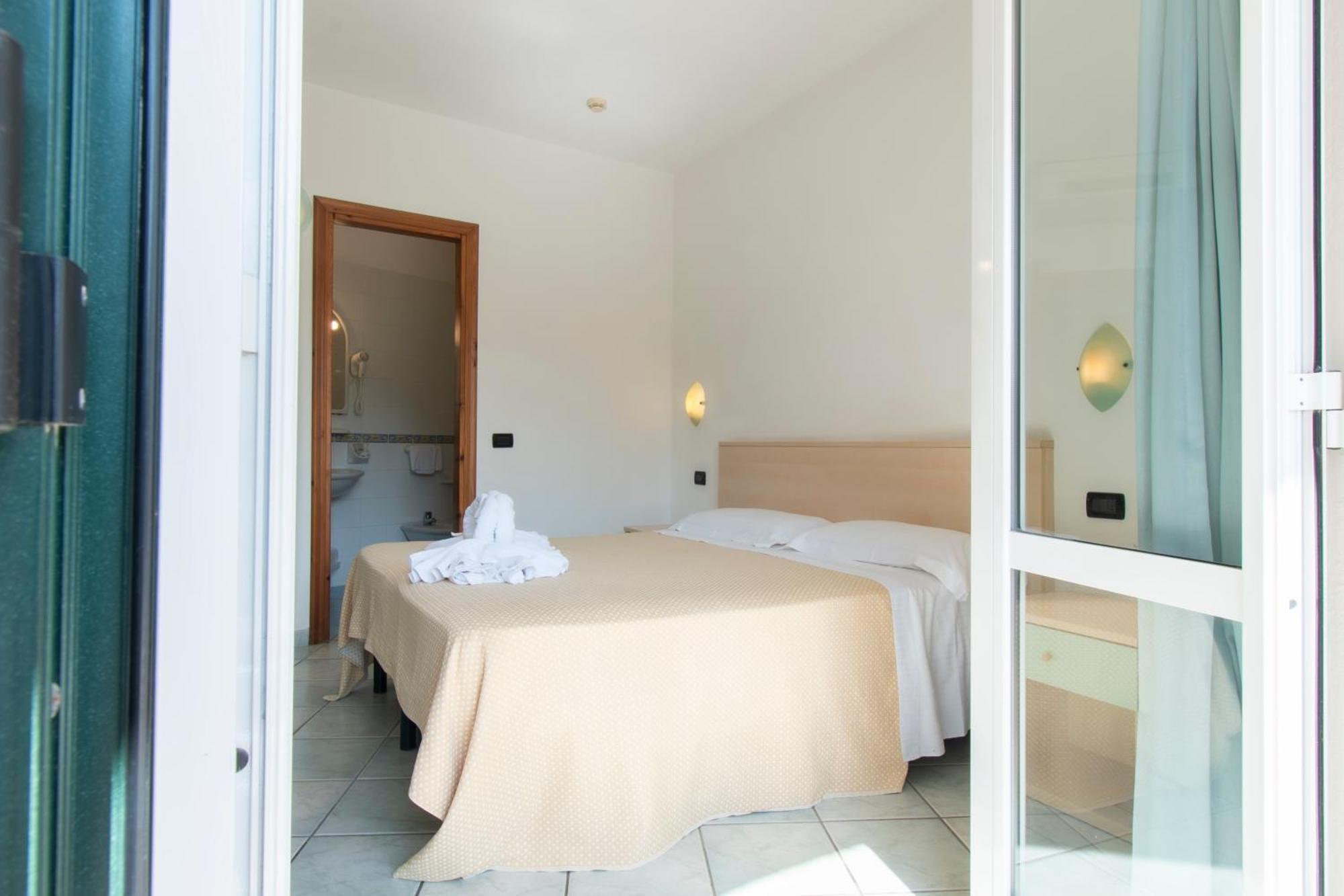 Victoria Park Resort อีสเกีย ภายนอก รูปภาพ