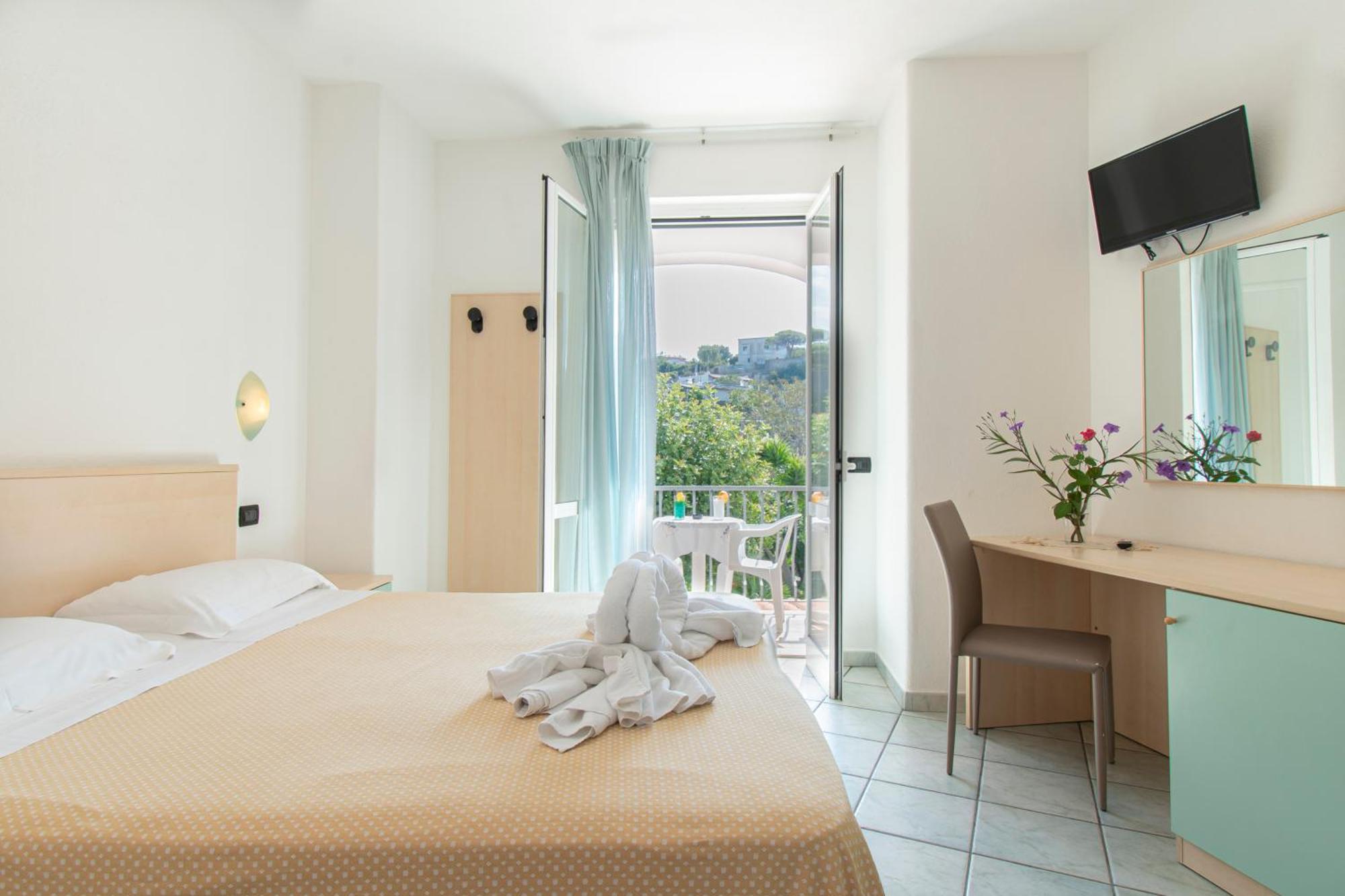 Victoria Park Resort อีสเกีย ภายนอก รูปภาพ